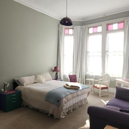 Quirky Villa Homestay Whanganui Ngoại thất bức ảnh